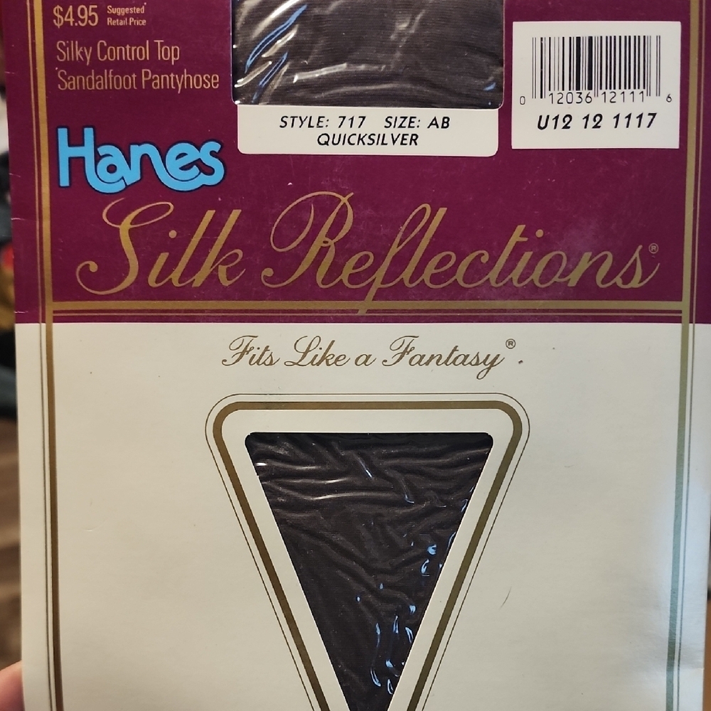 VTG Hanes Silk Reflections  Quicksilver Control Top/Sandlefoot Size AB
